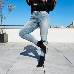 Levi's Denizen Modern Skinny Light Wash Leggings Stretch Medium Rise Jean